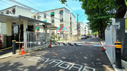 Apartamento com 2 Quartos à venda, 50m² no Irajá, Rio de Janeiro