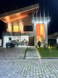 Casa de Condomínio com 4 Quartos à venda, 200m² no Ubatiba, Maricá
