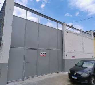 Galpão/Depósito/Armazém à venda, 300m² no Botafogo, Macaé