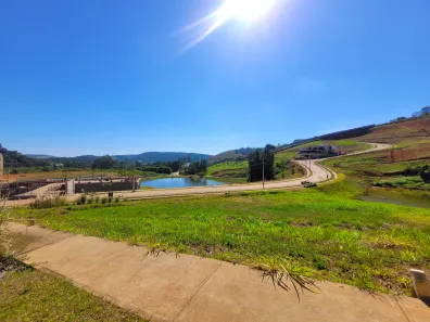 Lote/Terreno à venda, 300m² no Vina Del Mar, Juiz de Fora