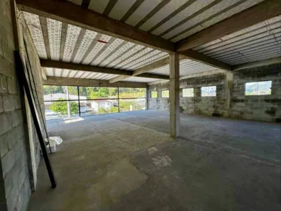 Galpão/Depósito/Armazém à venda, 600m² no Sumaré, Caraguatatuba