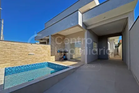 Casa com 3 Quartos à venda, 87m² no , Peruíbe