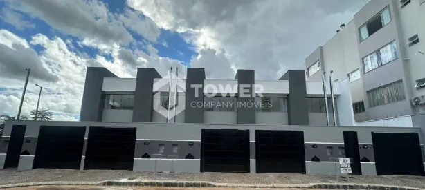 Sobrado com 2 Quartos à venda, 77m² no Novo Mundo, Uberlândia