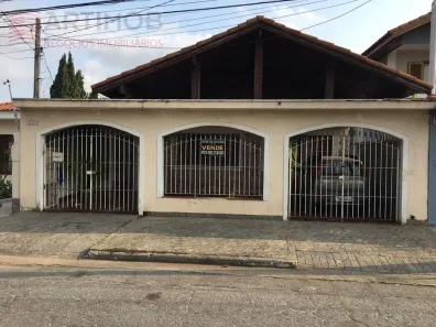 Casa com 3 Quartos à venda, 300m² no Jardim Londrina, São Paulo