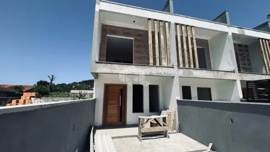 Casa com 2 Quartos à venda, 105m² no Praia de Fora, Palhoça
