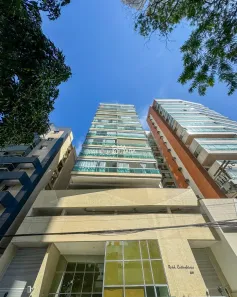 Apartamento com 3 Quartos para alugar, 90m² no Praia da Costa, Vila Velha