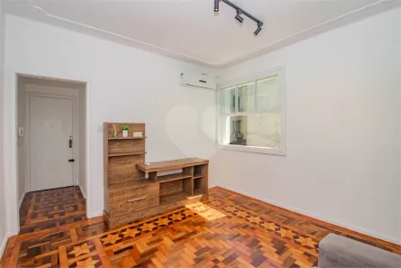 Apartamento com 2 Quartos à venda, 70m² no Centro Histórico, Porto Alegre