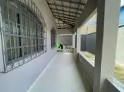 Casa com 3 Quartos para alugar, 185m² no Alto do Coqueirinho, Salvador