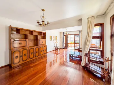 Apartamento com 3 Quartos à venda, 137m² no Cristo Redentor, Porto Alegre