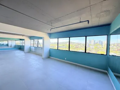 Sala Comercial com 3 Quartos para alugar, 112m² no Cristal, Porto Alegre
