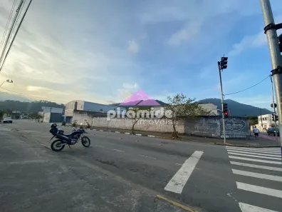 à venda, 10m² no Centro, Caraguatatuba