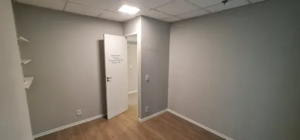 Sala Comercial à venda, 37m² no Consolação, São Paulo
