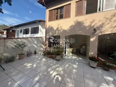 Casa de Condomínio com 4 Quartos à venda, 164m² no Jardim Itapeva, São Paulo