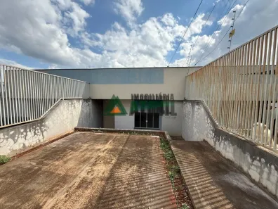 Casa com 2 Quartos à venda, 57m² no Colúmbia, Londrina