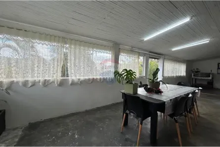 Fazenda/Sítio com 2 Quartos à venda, 196m² no Vitória Régia, Atibaia