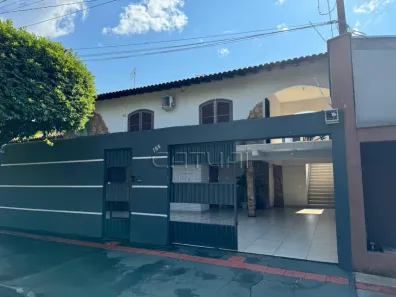 Casa com 3 Quartos à venda, 240m² no Monte Belo, Londrina