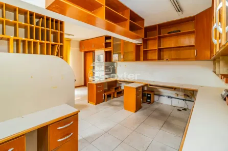 Sala Comercial à venda, 37m² no Teresópolis, Porto Alegre