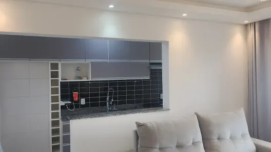 Apartamento com 2 Quartos para alugar, 54m² no Jardim Marilu, Carapicuíba