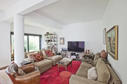 Casa com 3 Quartos para alugar, 345m² no Jardim Europa, São Paulo