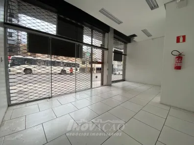 Sala Comercial para alugar, 550m² no Madureira, Caxias do Sul