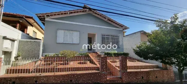 Casa com 3 Quartos à venda, 206m² no Centro, Guararema