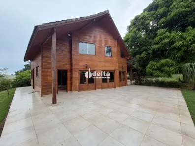 Casa de Condomínio com 4 Quartos para alugar, 280m² no Morada do Sol, Uberlândia