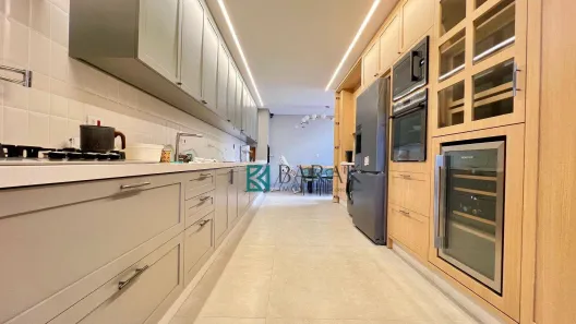 Casa com 3 Quartos à venda, 130m² no Jardim Bertioga, Maringá