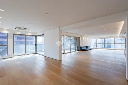 Apartamento com 3 Quartos à venda, 331m² no Moinhos de Vento, Porto Alegre