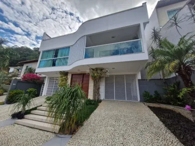 Casa de Condomínio com 4 Quartos à venda, 375m² no São Pedro, Juiz de Fora