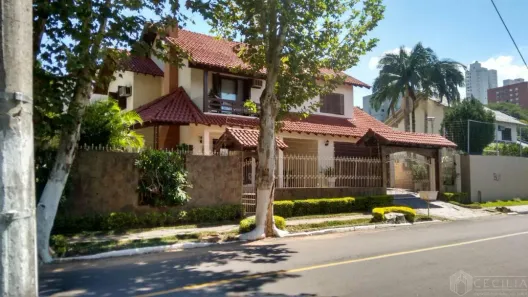 Casa com 6 Quartos à venda, 238m² no Guarani, Novo Hamburgo