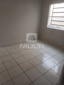 Casa com 3 Quartos à venda, 167m² no Segismundo Pereira, Uberlândia