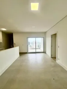 Apartamento com 3 Quartos para alugar, 98m² no Loteamento Malbec, Maringá