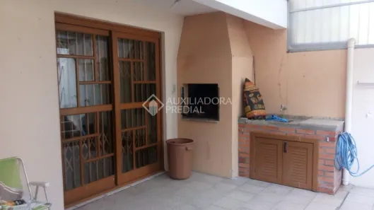 Casa com 3 Quartos à venda, 185m² no Espírito Santo, Porto Alegre