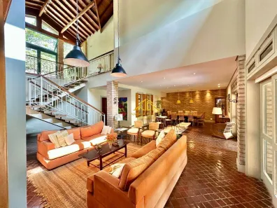 Casa de Condomínio com 4 Quartos à venda, 457m² no Jardim Indaiá, Embu das Artes