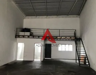Sala Comercial para alugar, 131m² no Vila Pinheiro, Jacareí