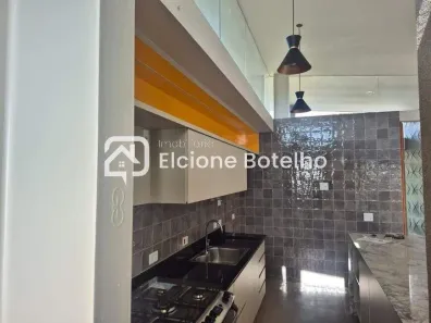 Casa de Condomínio com 3 Quartos à venda, 208m² no Laranjeiras, Uberlândia