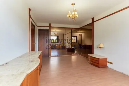 Casa com 3 Quartos à venda, 420m² no Seminário, Curitiba