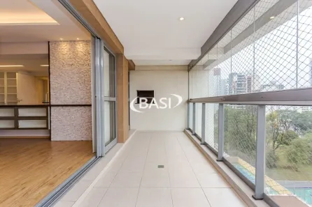 Apartamento com 3 Quartos à venda, 133m² no Água Verde, Curitiba