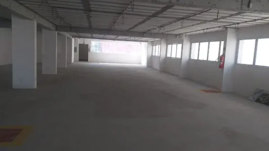Sala Comercial à venda, 350m² no Centro, Osasco
