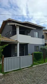 Casa de Condomínio com 4 Quartos para alugar, 140m² no Pitangueiras, Lauro de Freitas