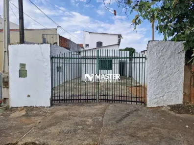 Casa com 2 Quartos à venda, 65m² no Jardim Marajó, Marília