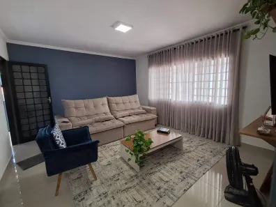 Casa com 2 Quartos à venda, 141m² no Jardim São Lourenço, Limeira