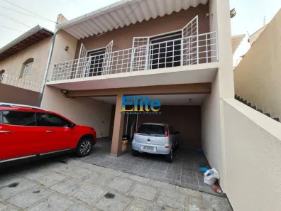 Sobrado com 3 Quartos à venda, 197m² no Vila Nogueira, Campinas