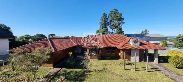 Casa com 4 Quartos à venda, 288m² no Tingui, Curitiba