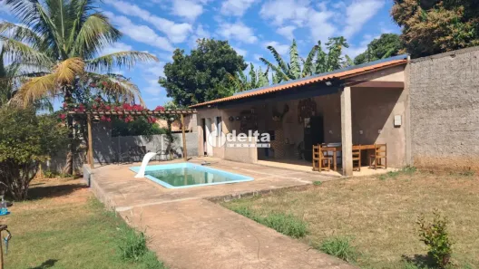 Fazenda/Sítio com 2 Quartos à venda, 120m² no Morada Nova, Uberlândia