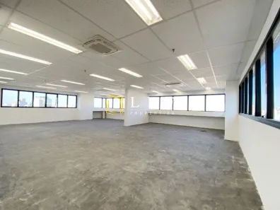 Prédio Comercial à venda, 3615m² no Liberdade, São Paulo