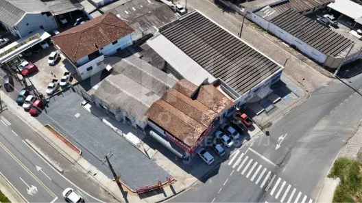 Prédio Comercial à venda, 370m² no Carijós, Indaial