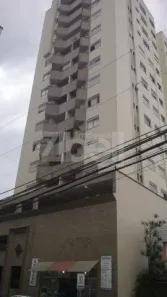 Apartamento com 3 Quartos para alugar, 97m² no Centro, Joinville
