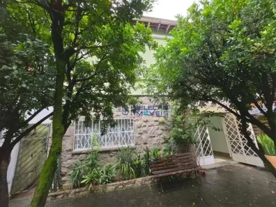 Imóvel Comercial com 5 Quartos para alugar, 748m² no Pacaembu, São Paulo