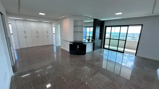 Apartamento com 4 Quartos para alugar, 188m² no Nossa Senhora das Graças, Manaus
